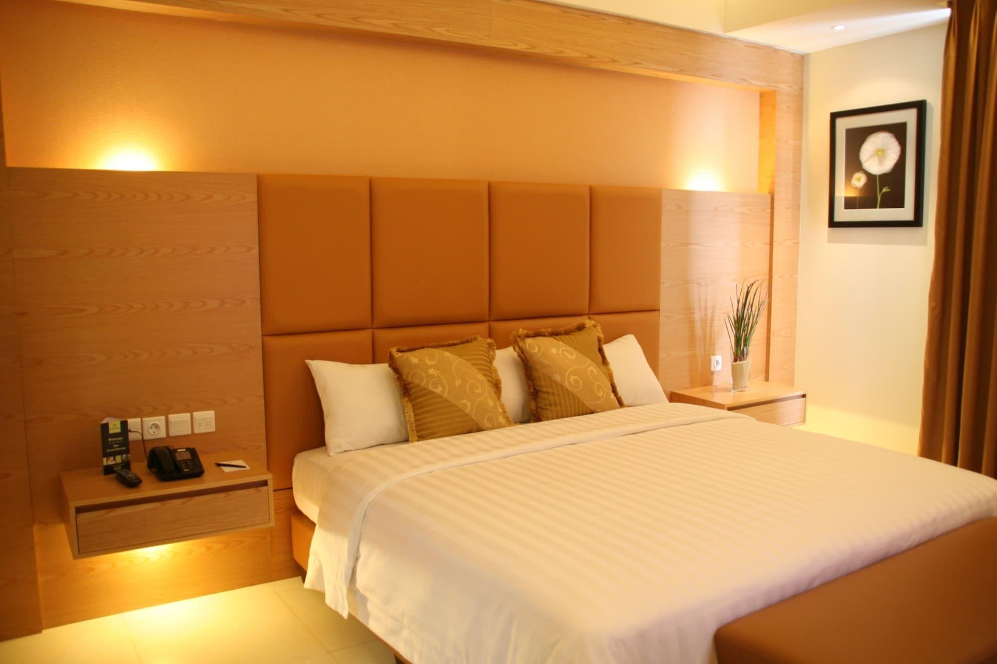 בנדונג Grand Pasundan Convention Hotel מראה חיצוני תמונה