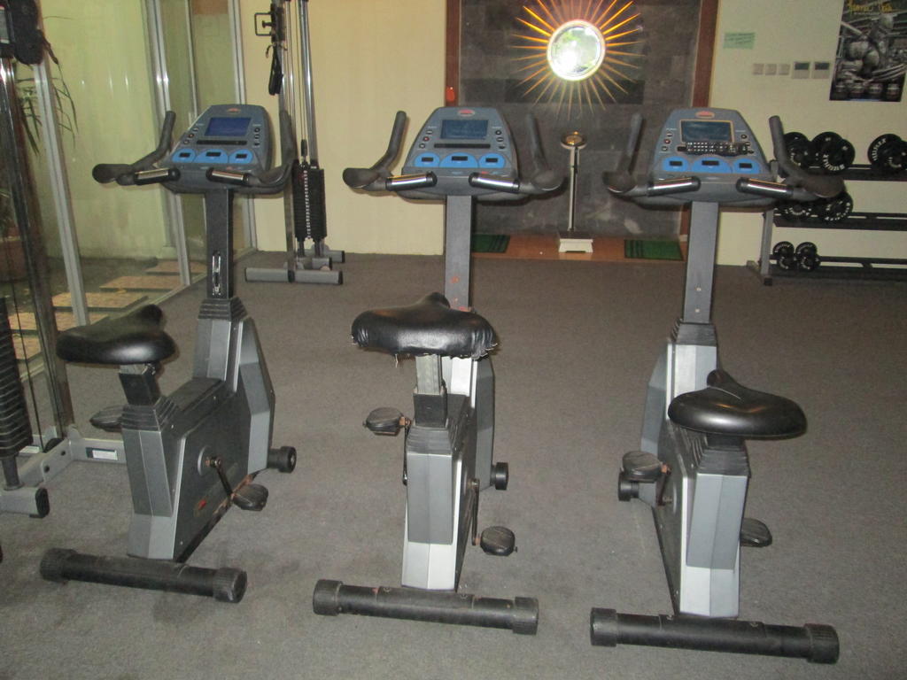 בנדונג Grand Pasundan Convention Hotel מראה חיצוני תמונה